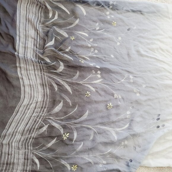 Vintage Balmain Paris Pure Silk Art Deco Sheer Floral Luxury Scarf - Picture 6 of 10